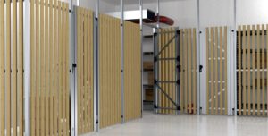 BV-Holz-Trennwände-Kellertrennwände-aus-Holz-Latten-TWS-Wood-von-TWSBAU